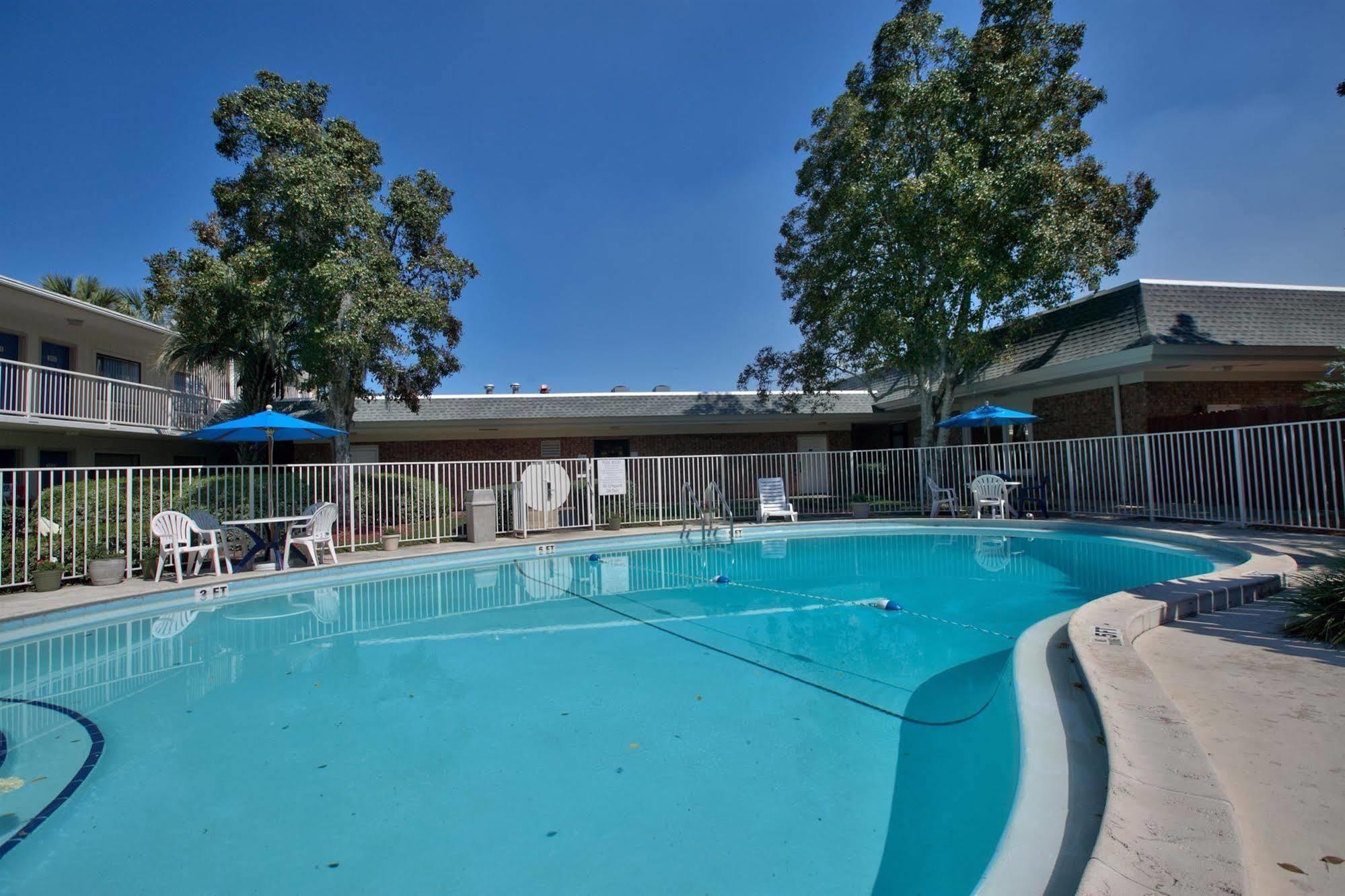 Motel 6-Tallahassee, Fl - Downtown Exterior photo